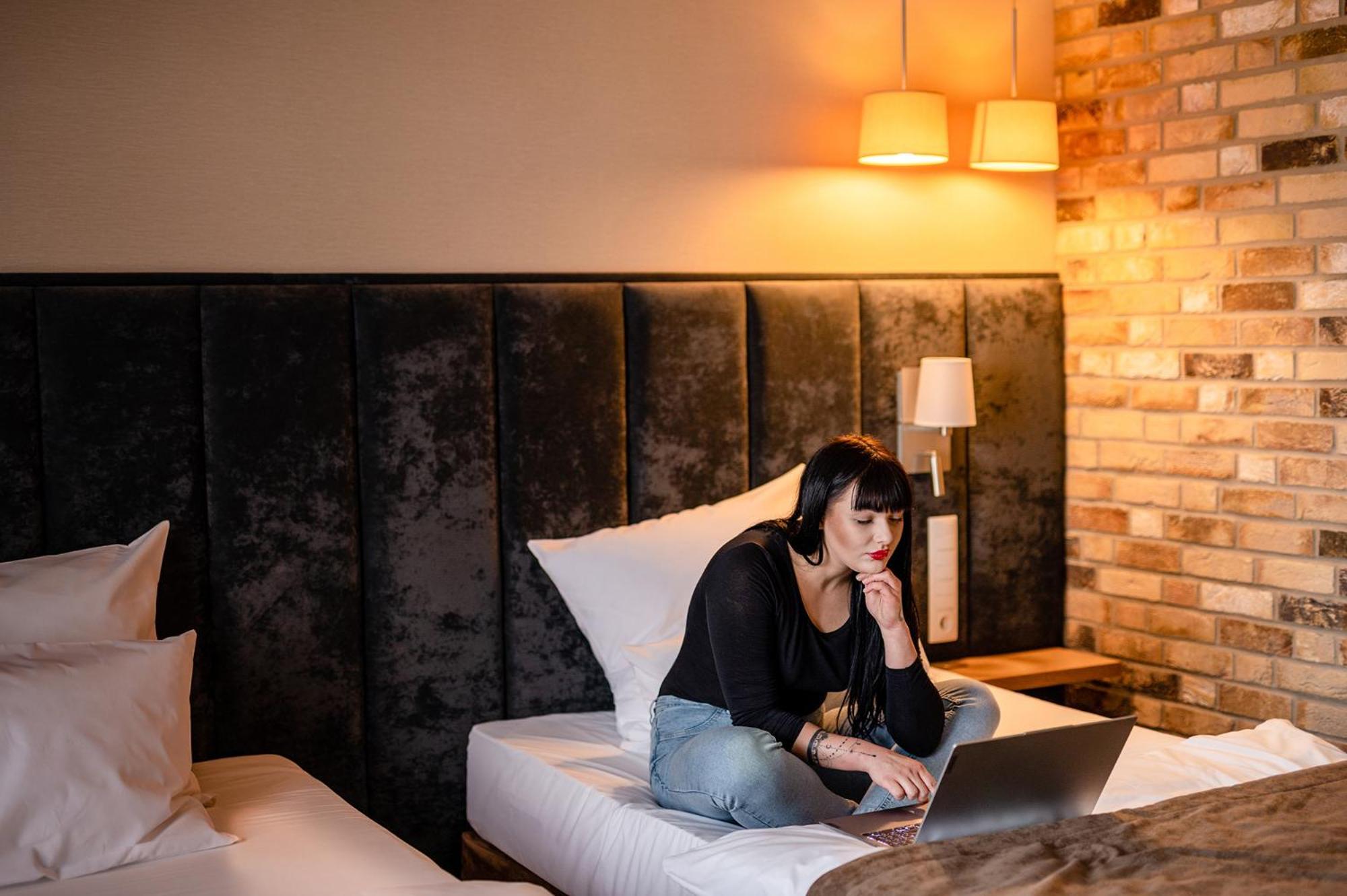 Hotel Alhar Lubliniec Ngoại thất bức ảnh