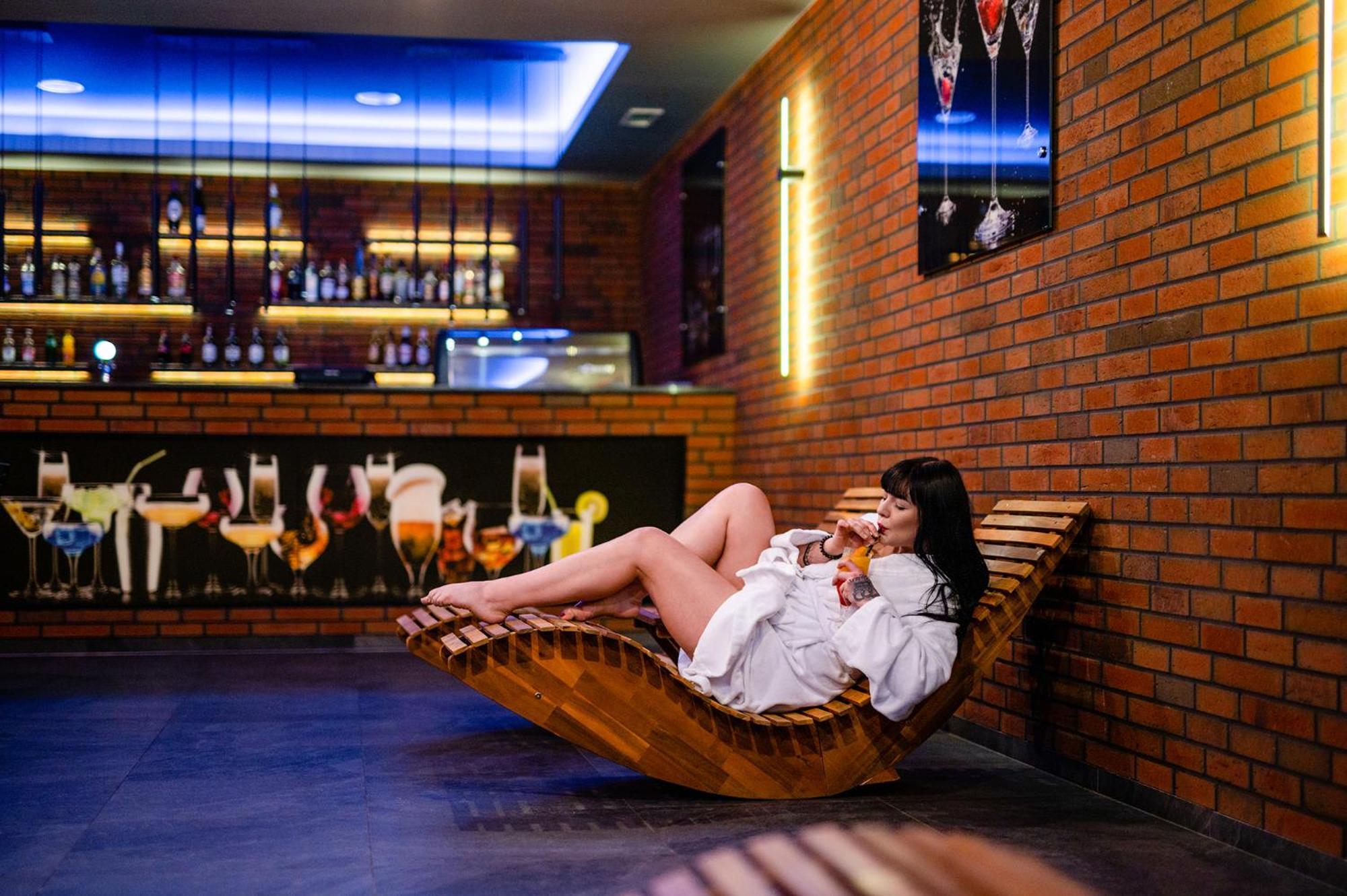 Hotel Alhar Lubliniec Ngoại thất bức ảnh