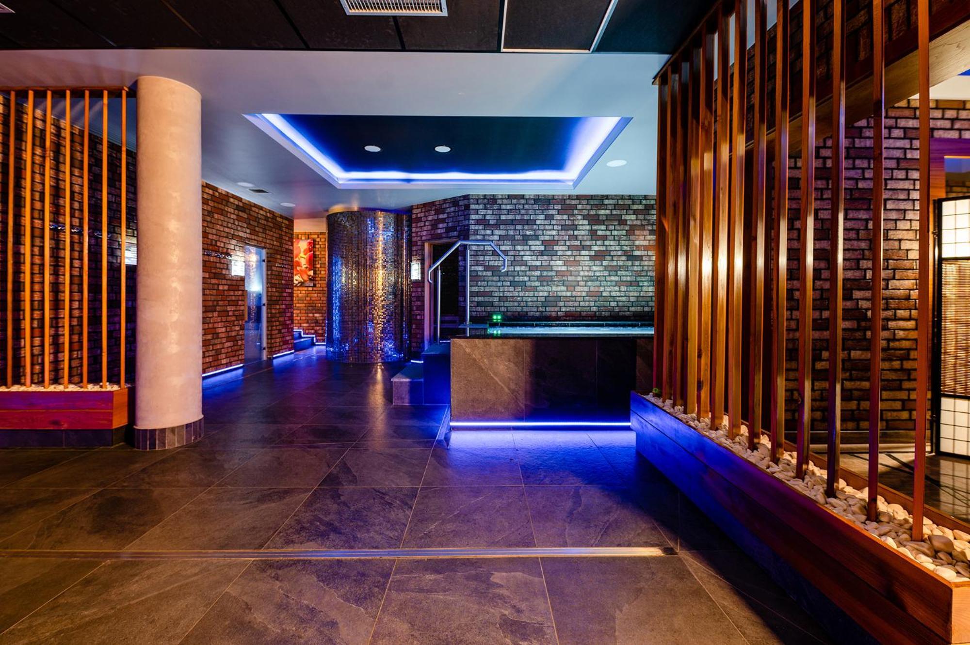 Hotel Alhar Lubliniec Ngoại thất bức ảnh