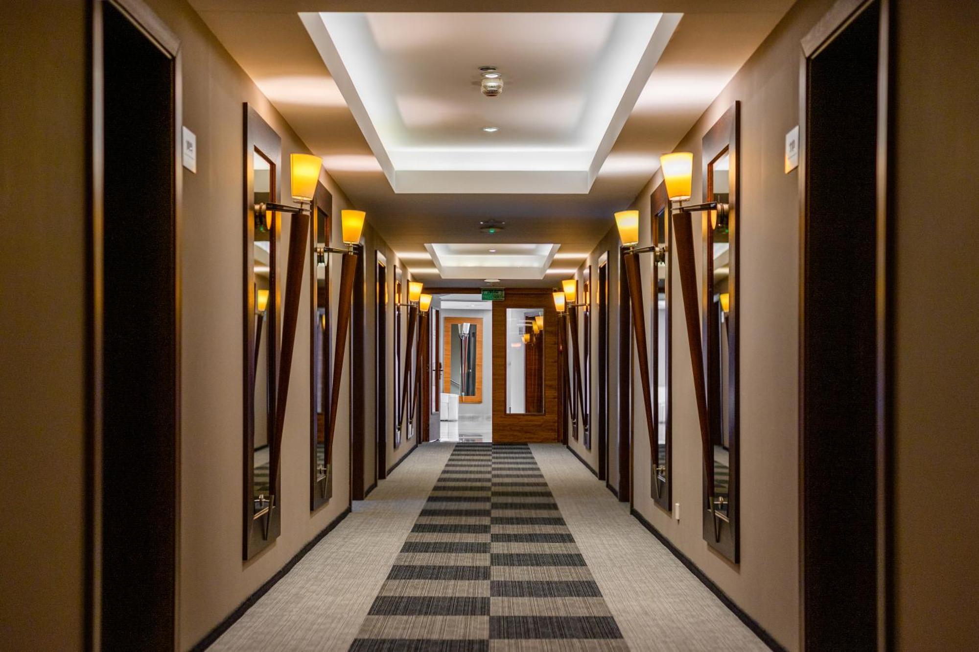 Hotel Alhar Lubliniec Ngoại thất bức ảnh